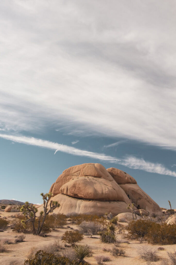 Hemingway Buttress Area in Joshua Tree